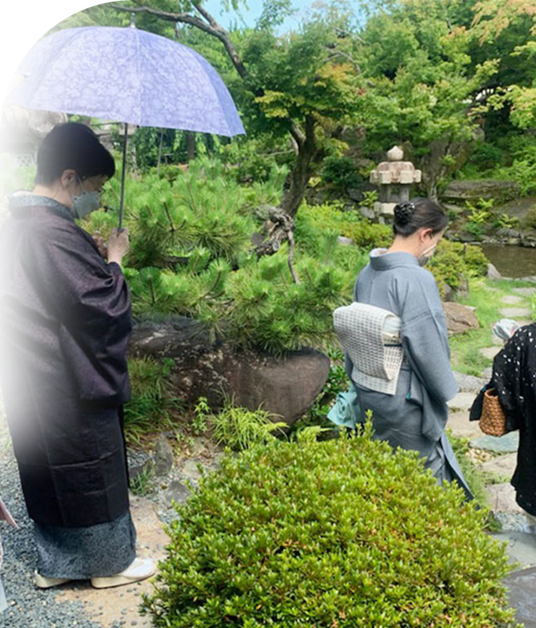 屋外でのワークショップの様子